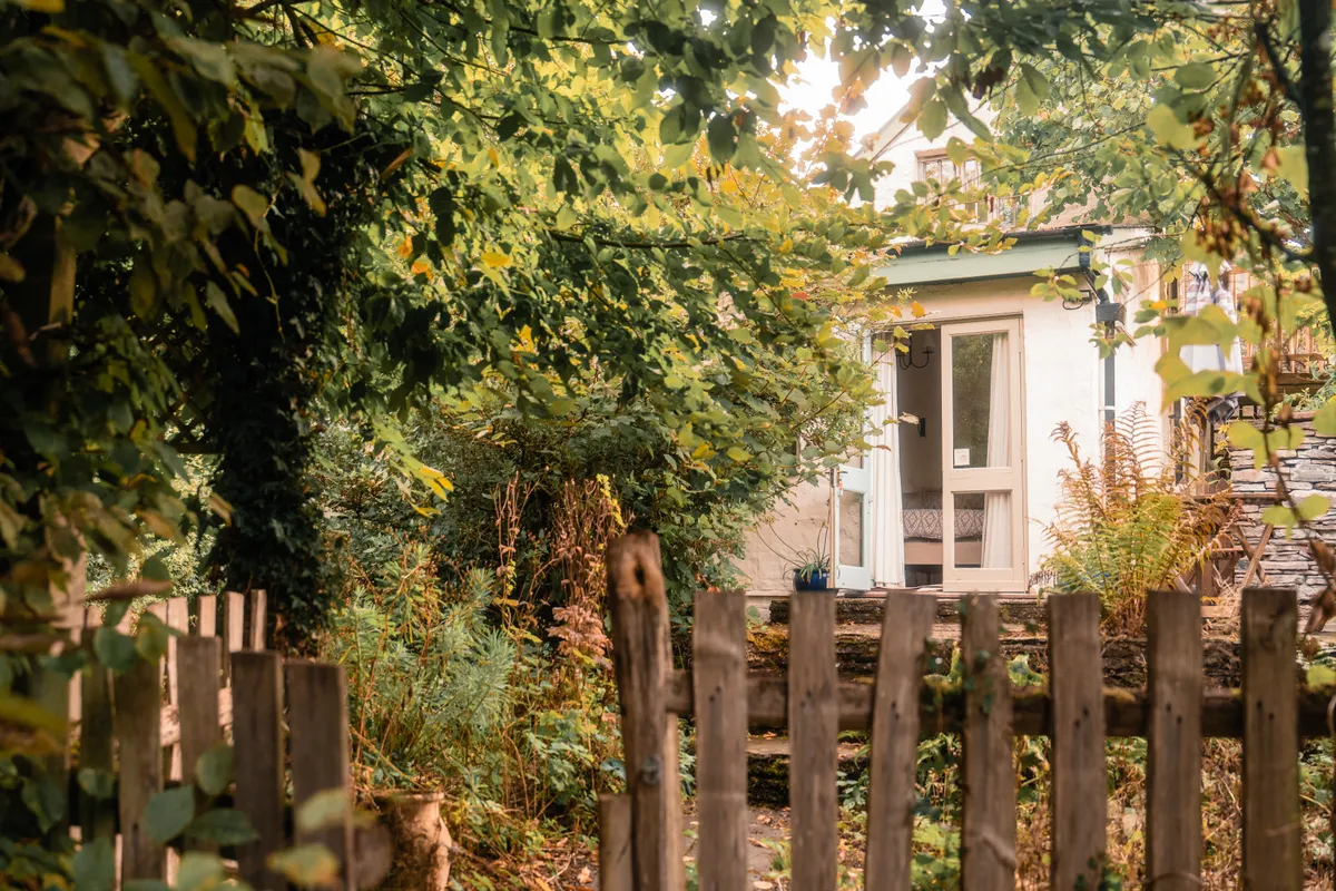 Rock Cottage Nature Retreat, Hereford, UK, hospitality photography